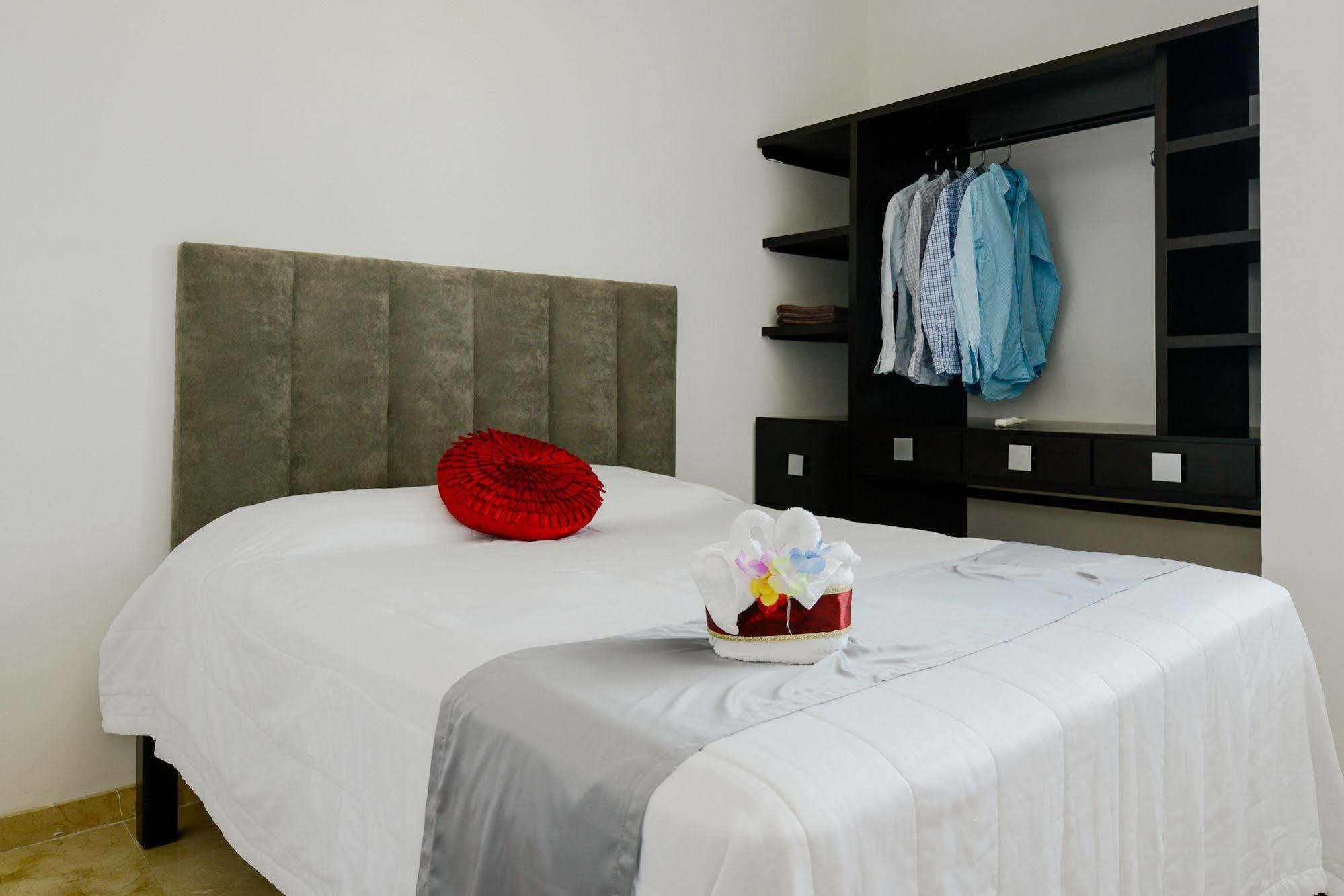 La Playa Condo Playa del Carmen Eksteriør bilde