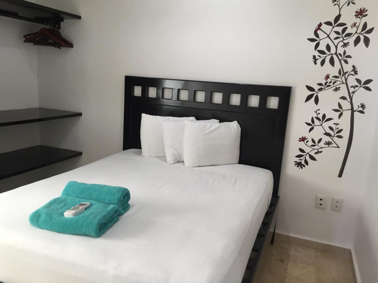 La Playa Condo Playa del Carmen Eksteriør bilde